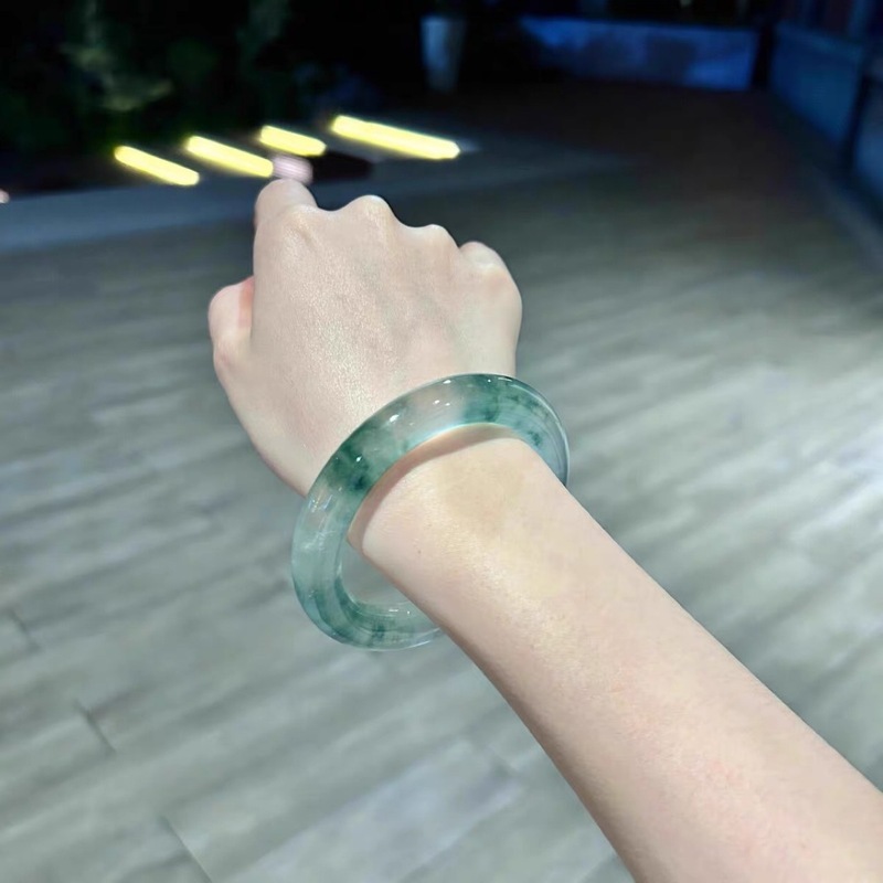 Bracelets - AAA級の高品質なドゥロン代替品、花柄のアイスタイプ、丸型ジェダイトブレスレット。