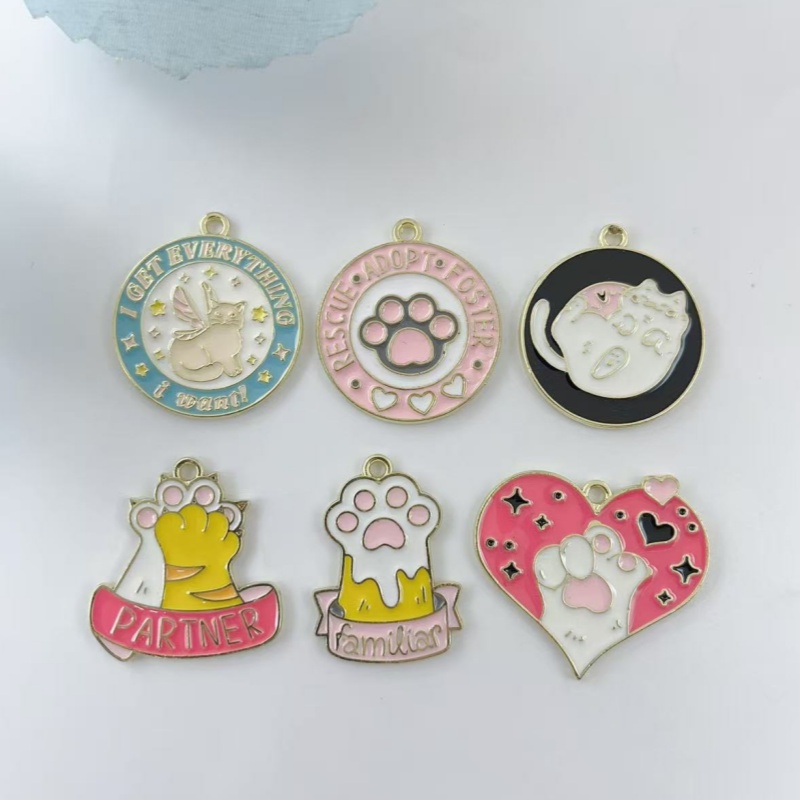 Earrings - 10個入り漫画猫の足跡ハート型エナメル合金チャーム、混合パターンペンダント、DIYイヤリング、ブレスレット、キーチェーン、手作り工芸用