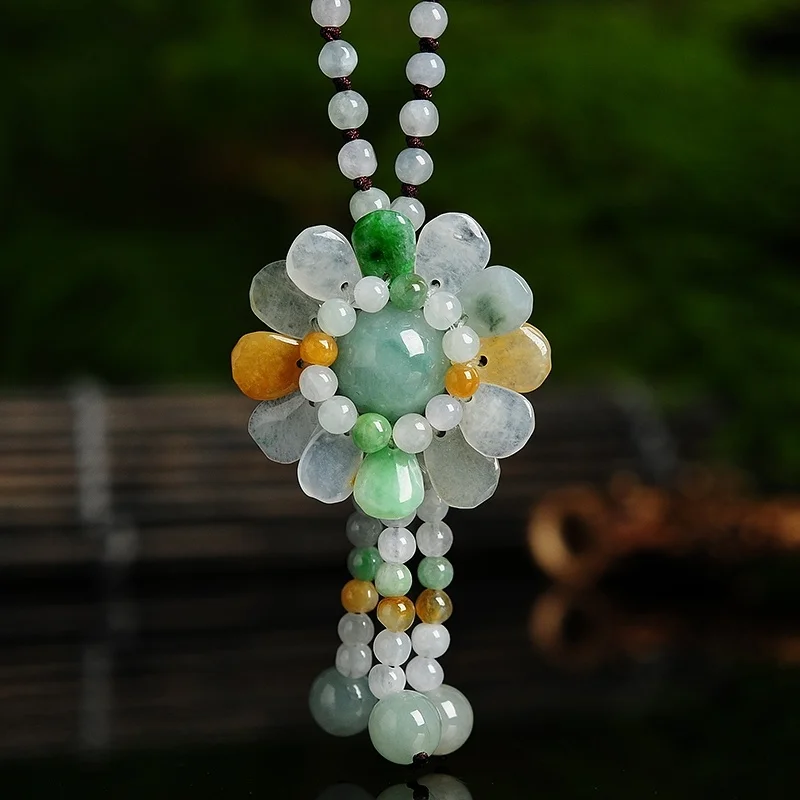Necklaces - 認定されたシャム翡翠ひまわりペンダント翡翠エメラルドビーズネックレスジュエリーファッションアクセサリー手彫り