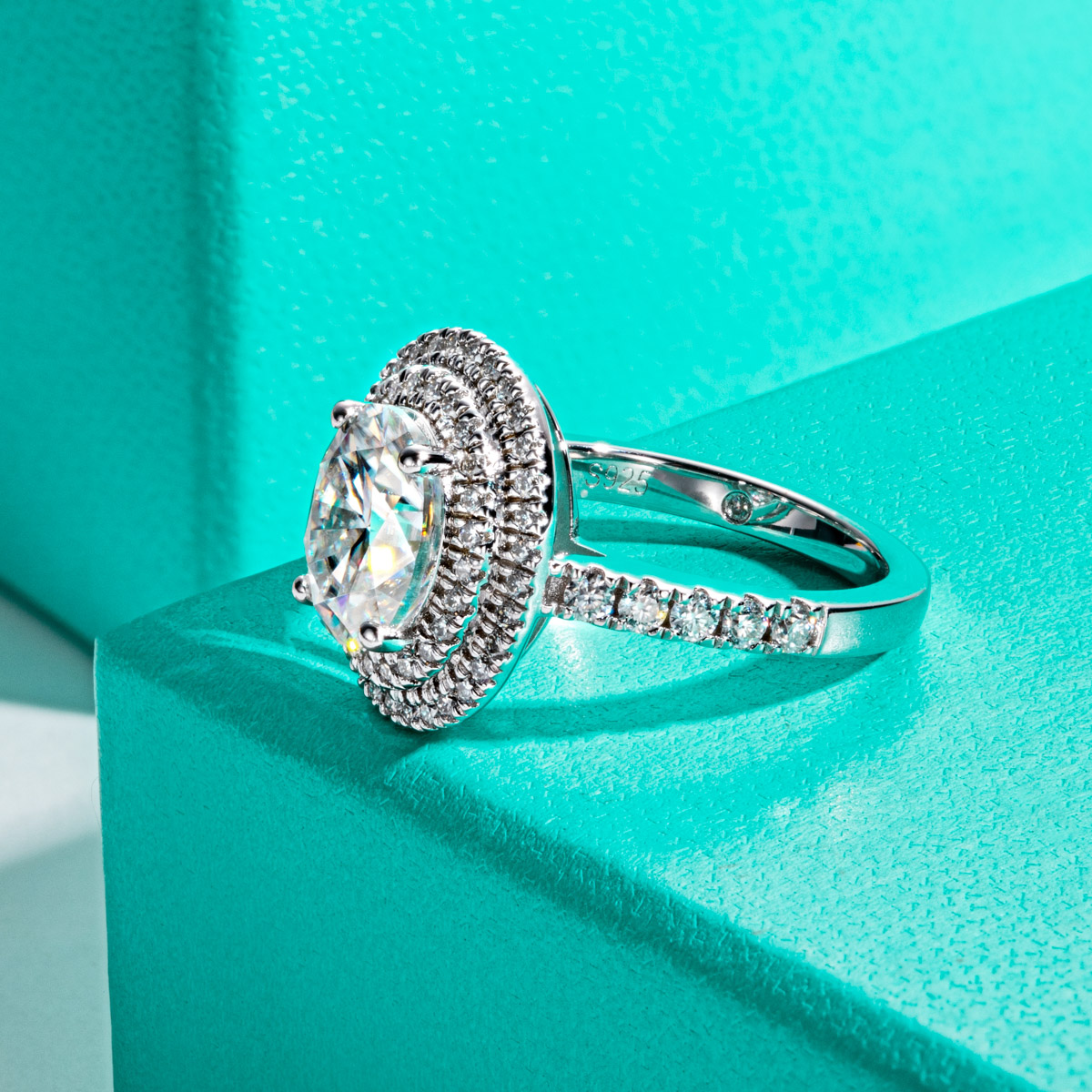 Anujewel-オーバルカットのモアッサナイトエンゲージリ - Moissanite Engagement Ring 1 Carat のレビューと価格