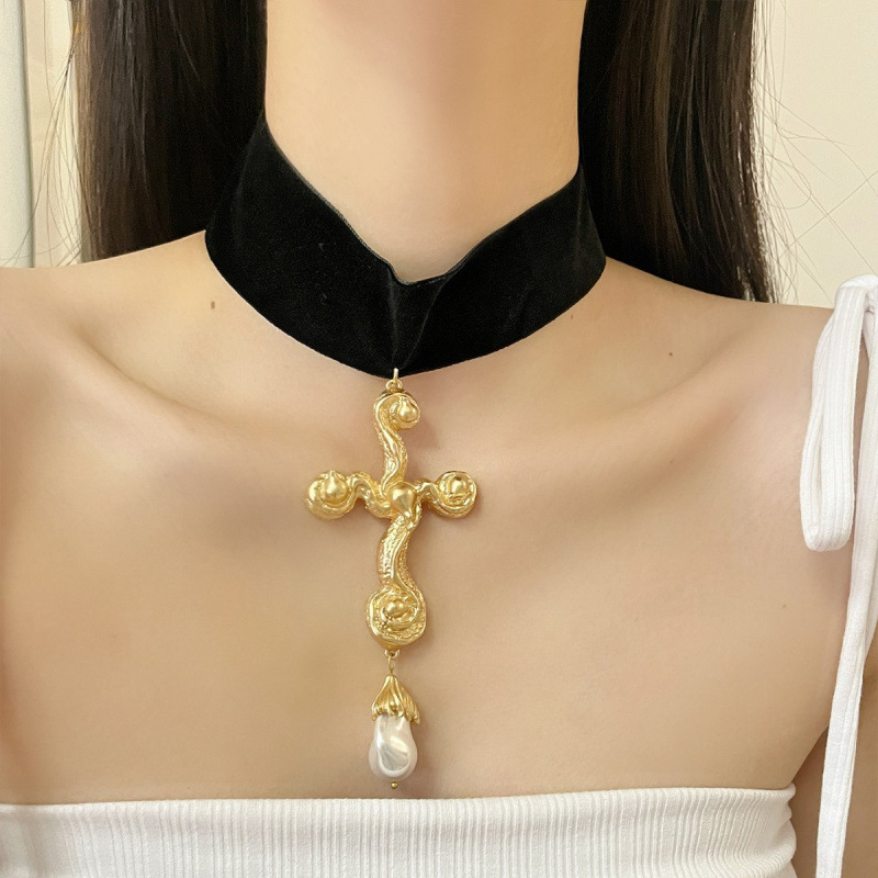 ヴィンテージ誇張バロックパールクロスペンダントネックレス、気 - Pearl Choker Necklace Vintage のレビューと価格