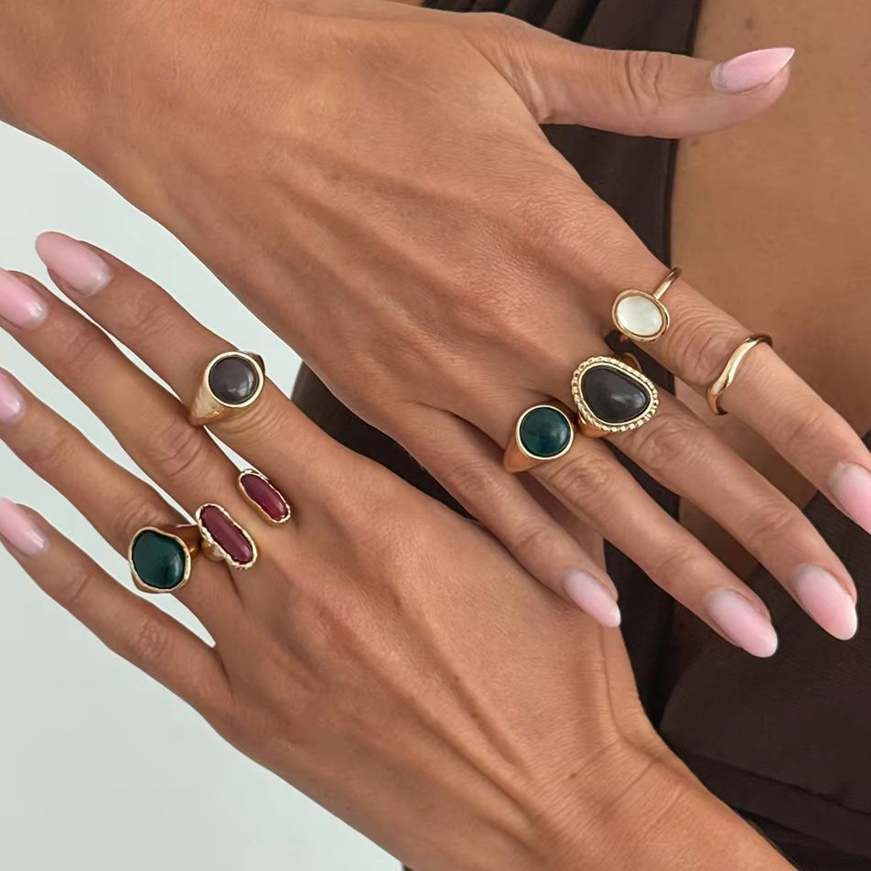 IngeSight.Z 7個セット パンクトレンド カラフル - Vintage Punk Knuckle Rings Set のレビューと価格