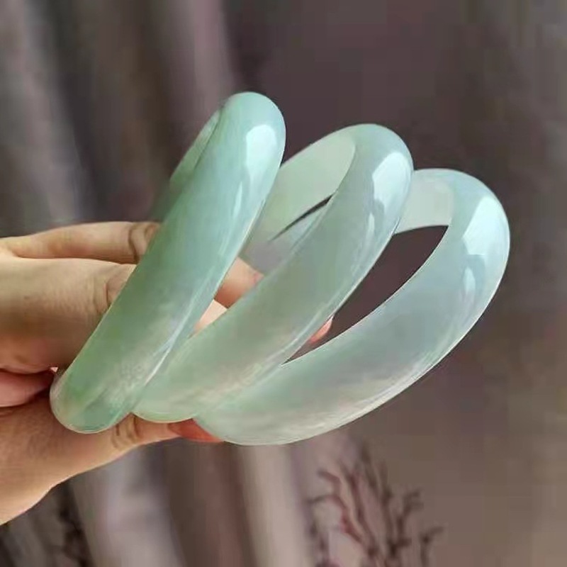 天然の本物の花柄、女性用A級ジェダイトブレスレット、お母さん - Bracelets のレビューと価格